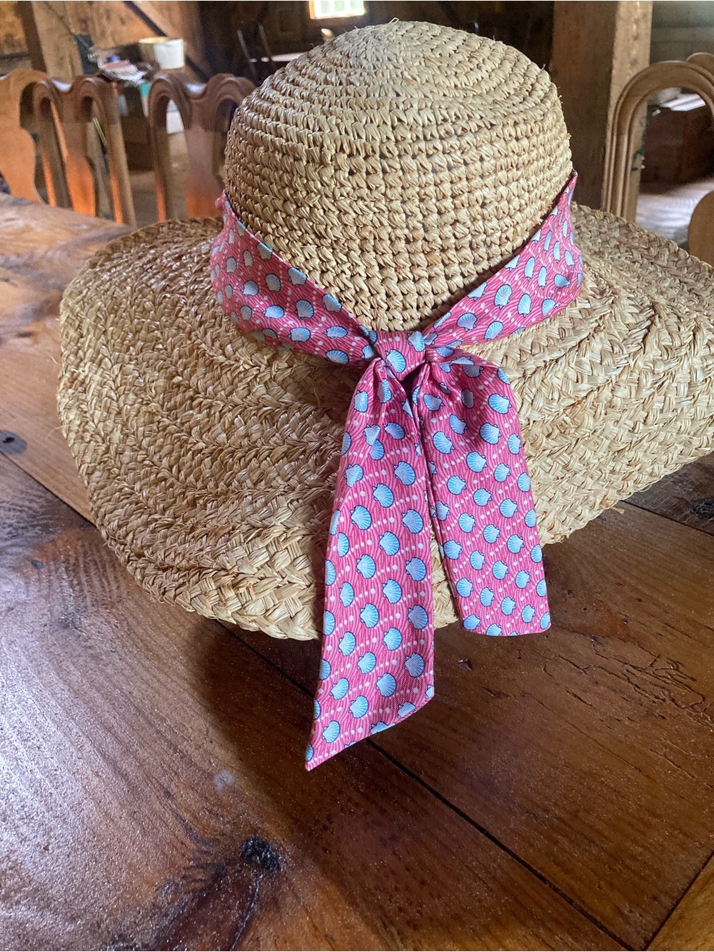Vineyard Vines | Raffia Hat with Scallop Shell Scarf